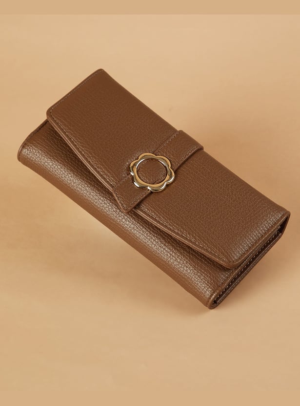 GINGER Textured Tri-Fold Wallet