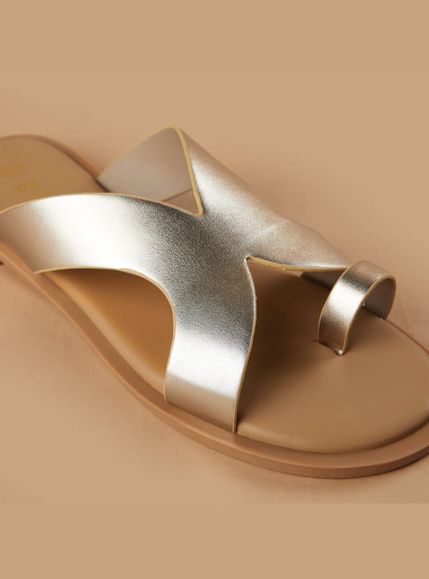 GINGER Metallic Ring Toe Flats