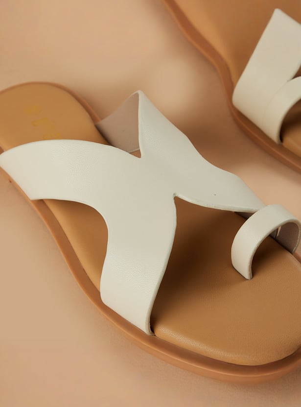 GINGER Solid Ring Toe Flats