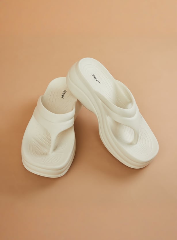 GINGER Textured Platform Flip-Flops