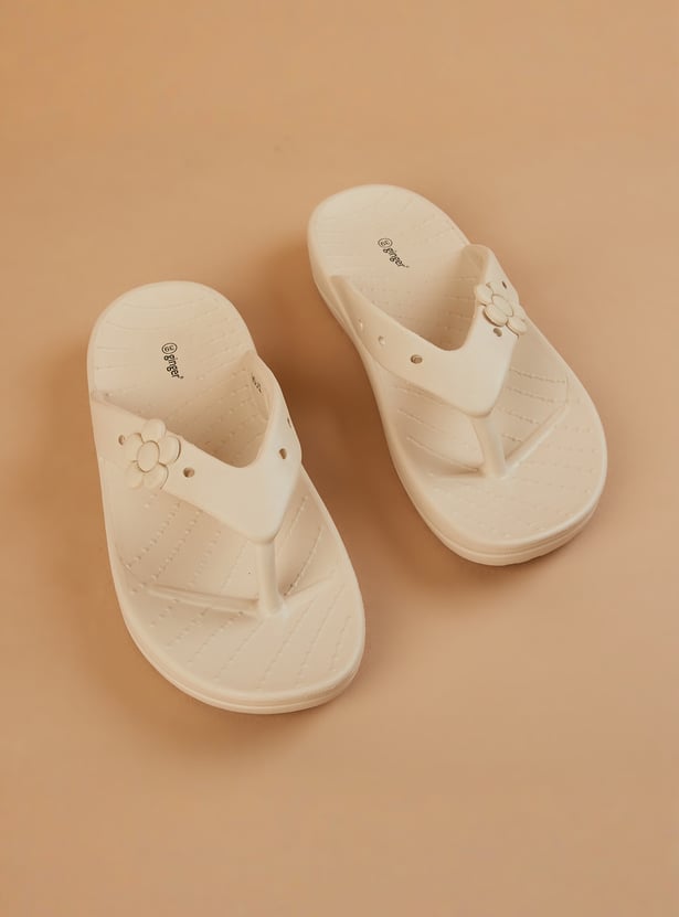 GINGER Applique Flip-Flops