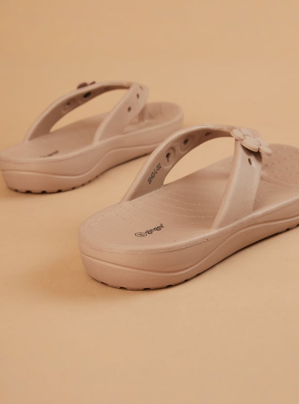 GINGER Applique Flip-Flops