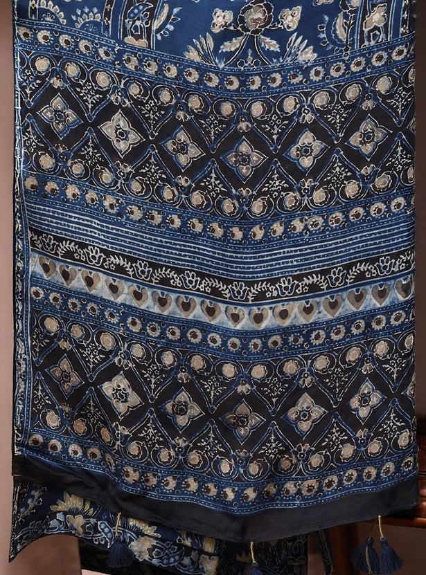 W Printed Dupatta
