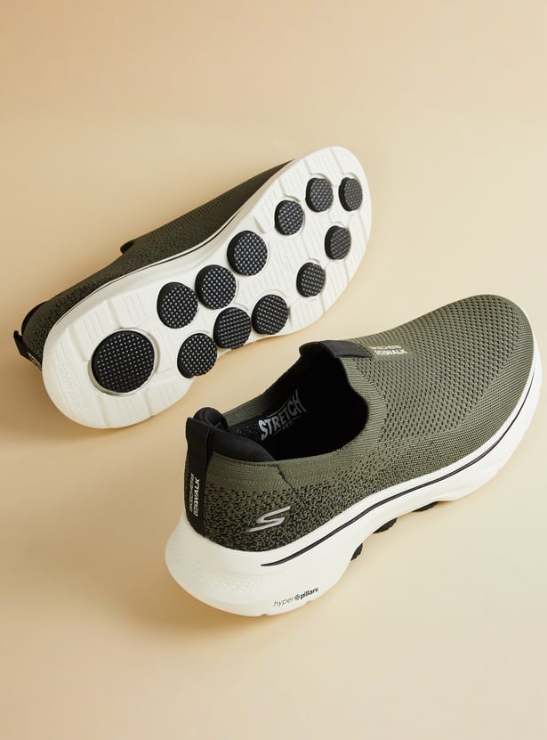 SKECHERS Go Walk 7 Slip-On Sports Shoes