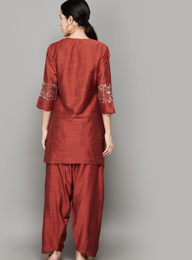 SPAN Embroidered Straight Kurta Set