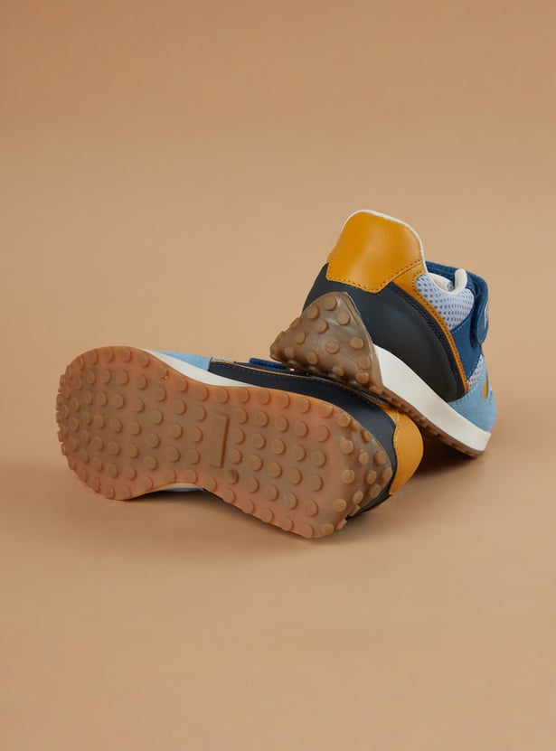 FAME FOREVER Boys Boys Colourblocked Shoes