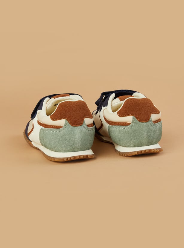 FAME FOREVER Colourblocked Sneakers