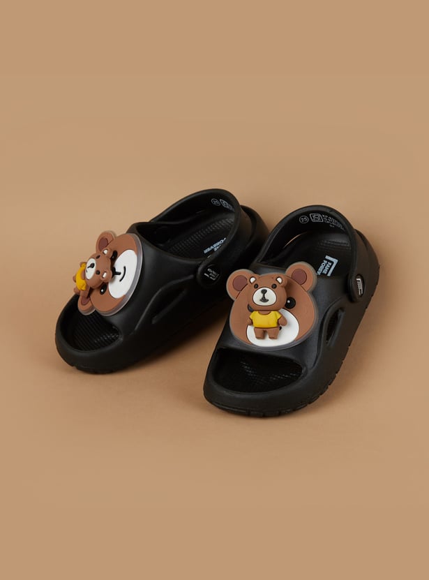 FAME FOREVER Boys Boys Charm Detail Sandals