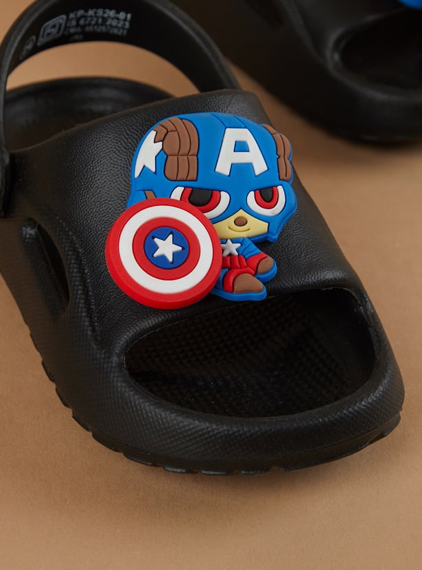 FAME FOREVER Boys Boys Captain America Charm Sandals