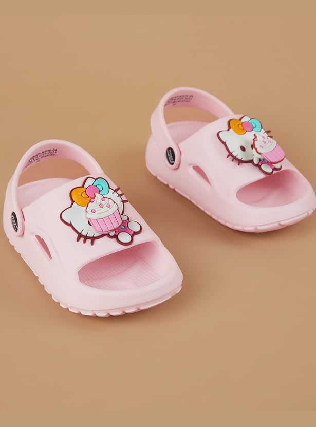 FAME FOREVER Girls Appliqued Sandals