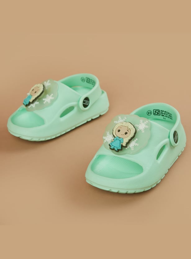 FAME FOREVER Girls Appliqued Clogs