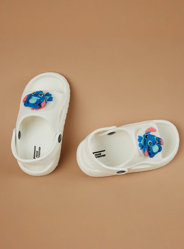FAME FOREVER Girls Appliqued Clogs