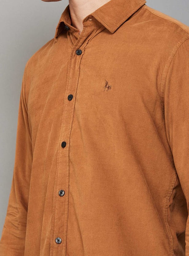 VH SPORTS Solid Slim Fit Shirt