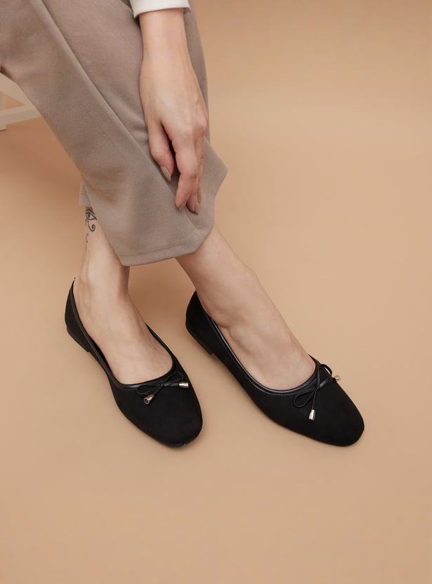 GINGER Bow-Detailed Ballerinas
