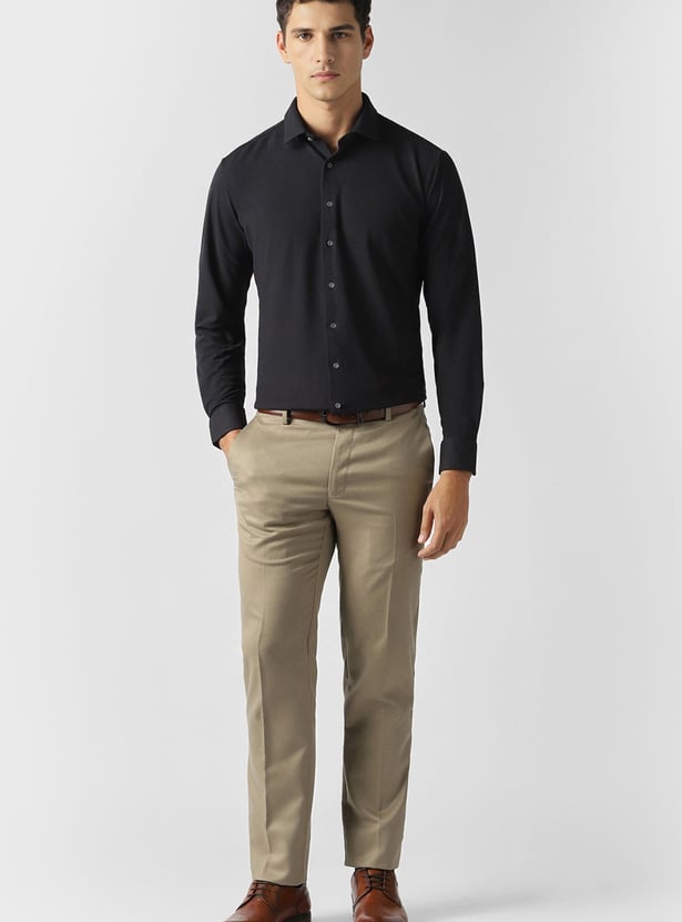 VAN HEUSEN Solid Slim Fit Formal Shirt