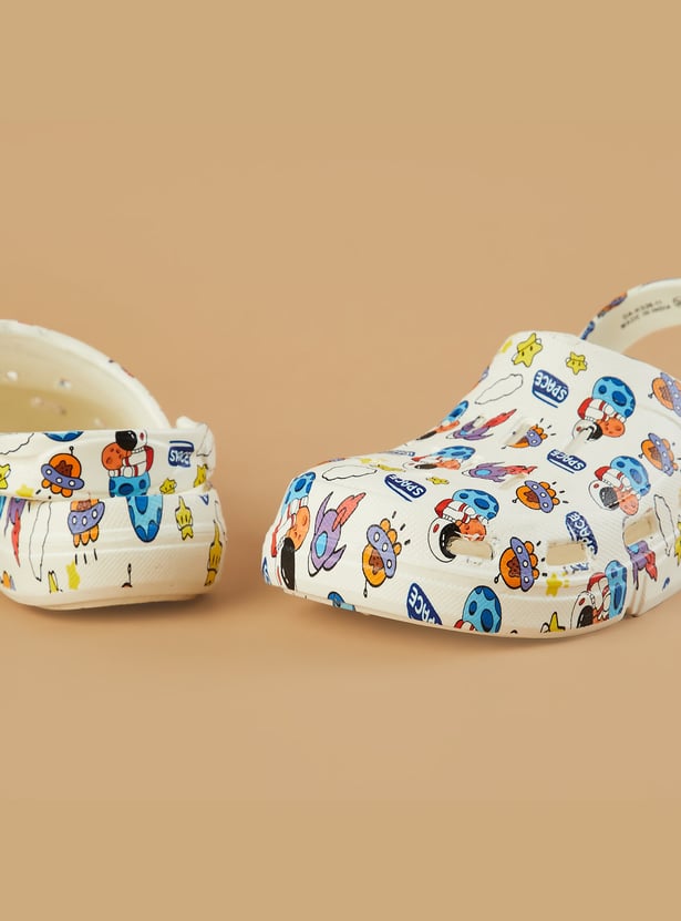 FAME FOREVER Printed Clogs
