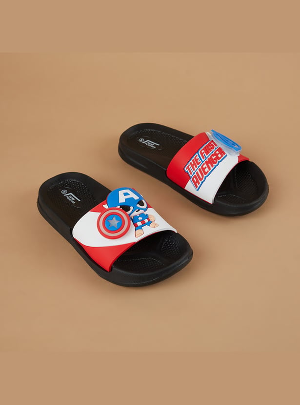 FAME FOREVER Boys Boys Captain America Sliders