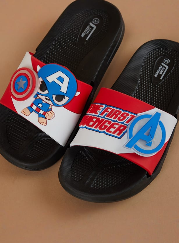 FAME FOREVER Boys Boys Captain America Sliders