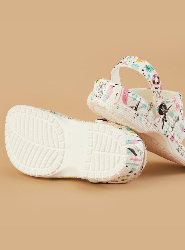 FAME FOREVER Printed Clogs