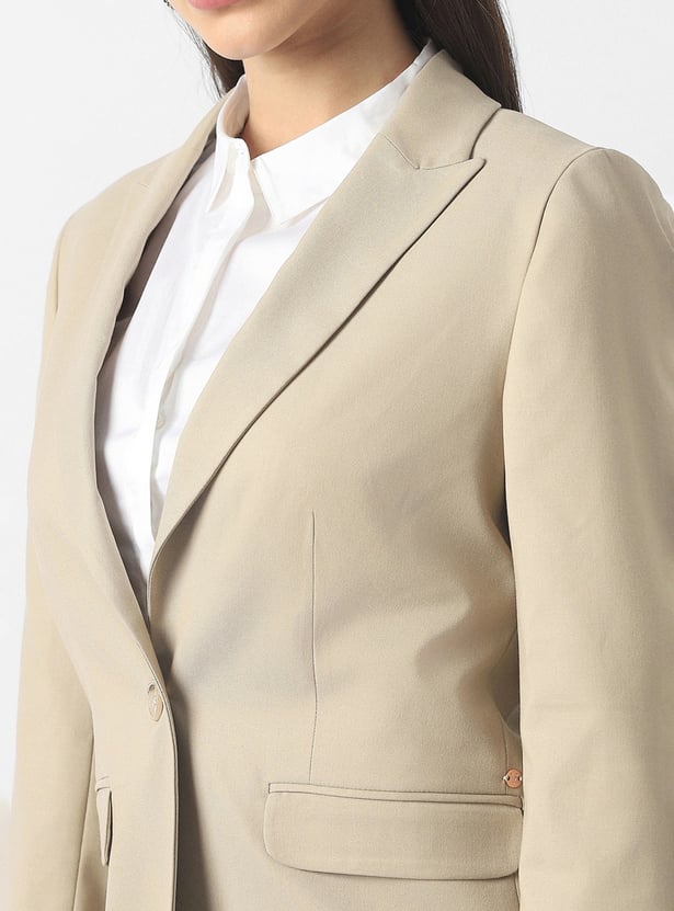 VAN HEUSEN Solid Blazer