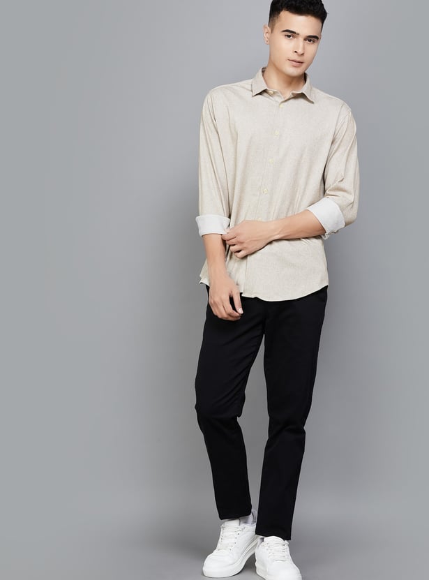 V DOT Knitted Slim Fit Shirt