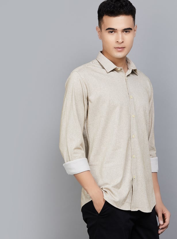 V DOT Knitted Slim Fit Shirt