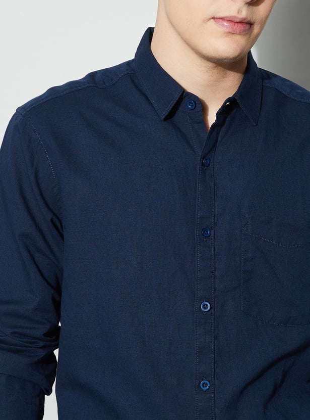 FAME FOREVER Solid Slim Fit Shirt