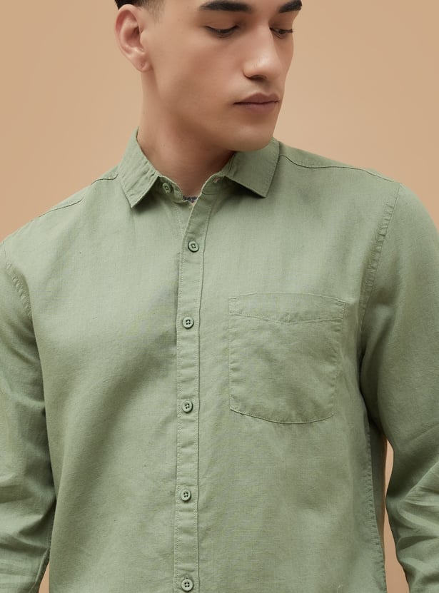 FAME FOREVER Solid Slim Fit Shirt