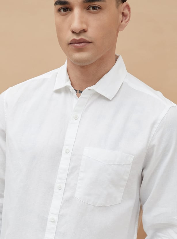 FAME FOREVER Solid Slim Fit Shirt