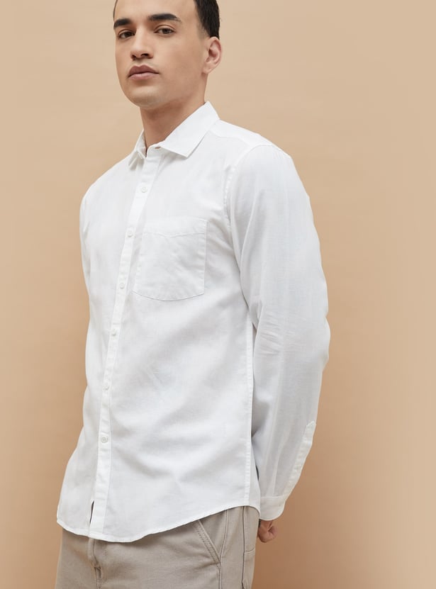 FAME FOREVER Solid Slim Fit Shirt