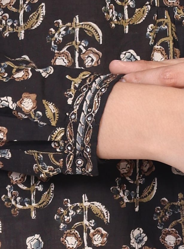 W Printed Straight Kurti