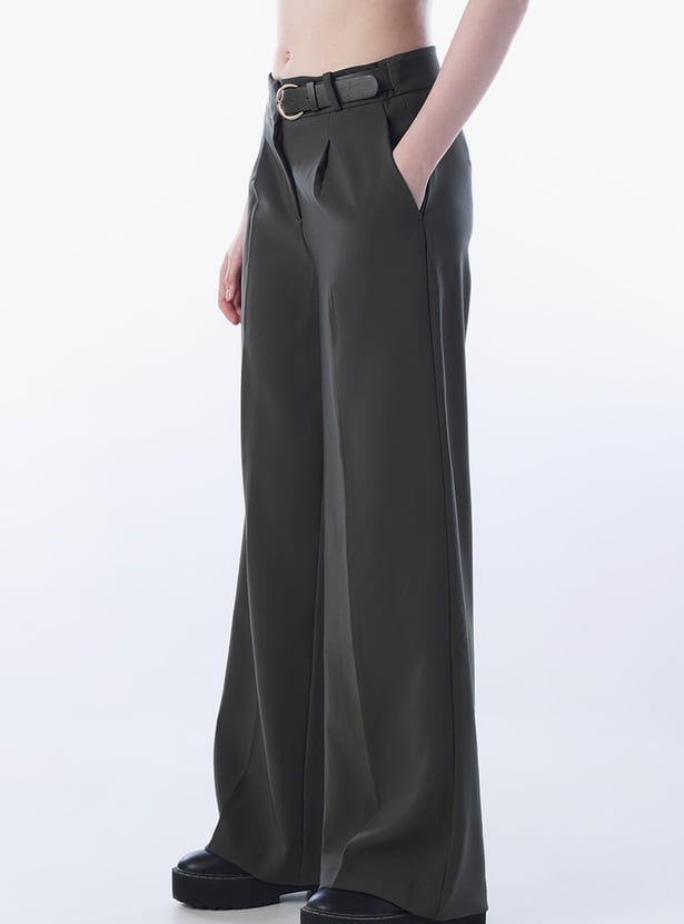 ONLY Pleated Flared Trousers
