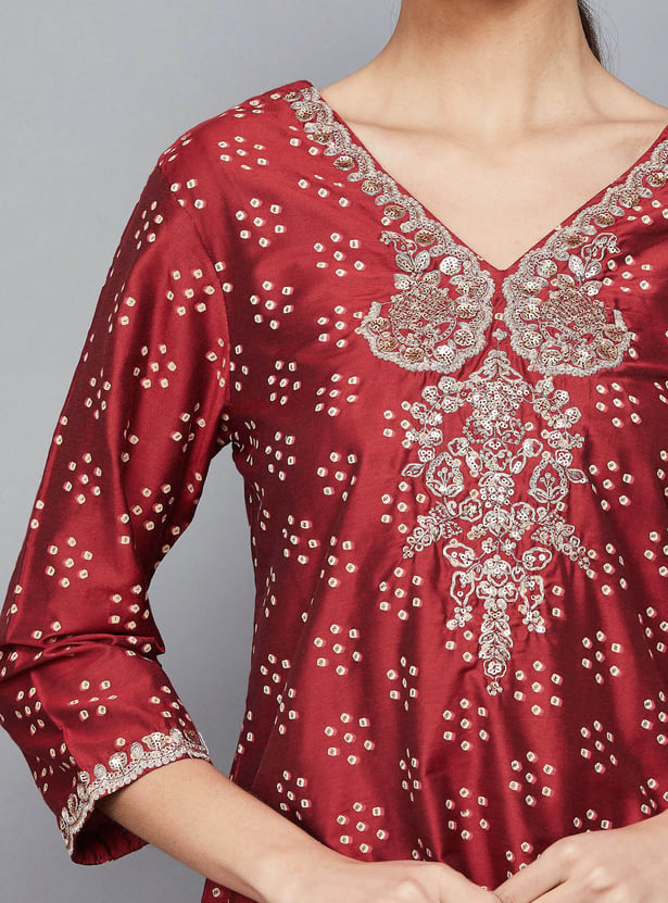 W Embellished Yoke Straight Kurti Set