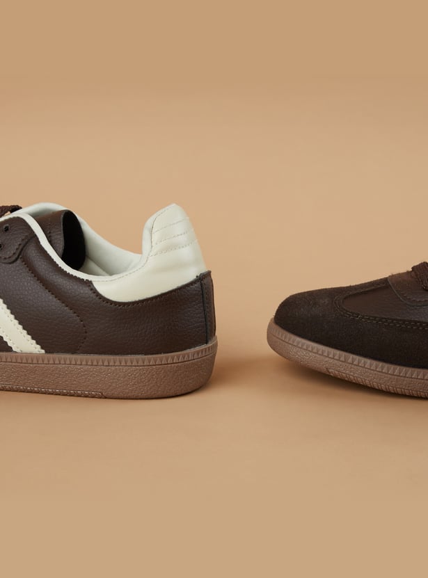 GINGER Striped Lace-Up Sneakers