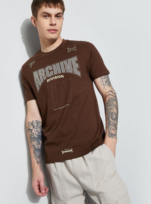 FAME FOREVER Typographic Print T-shirt