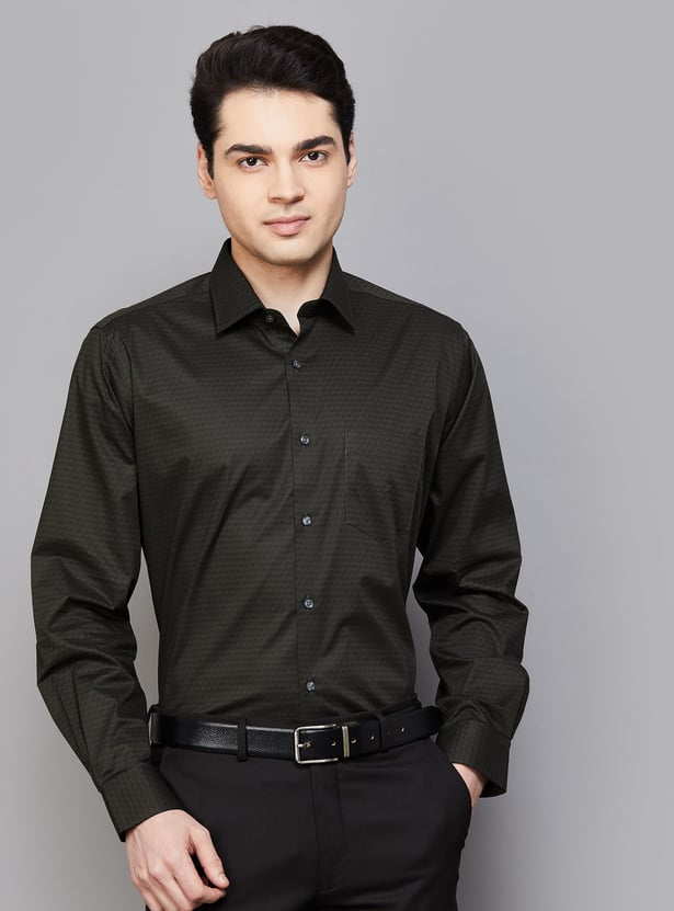 VAN HEUSEN Textured Custom Fit Formal Shirt