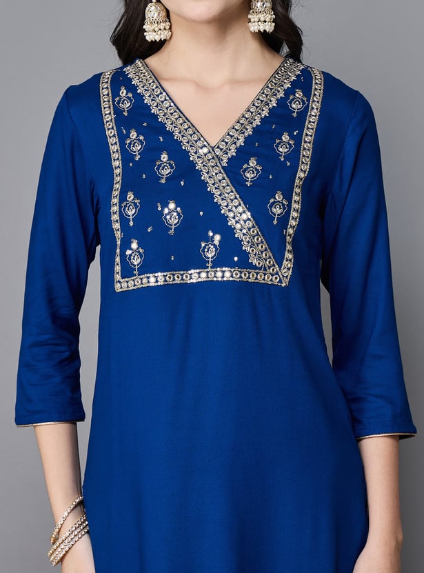 BIBA Embroidered Straight Kurta