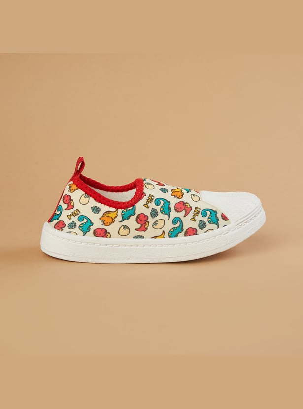 FAME FOREVER Boys Dinosaur Print Sip-On Shoes