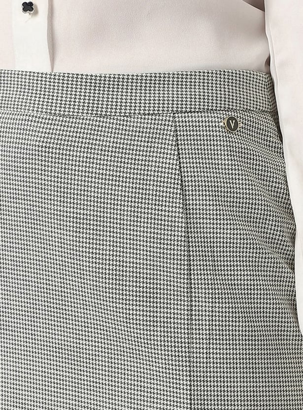 VAN HEUSEN Houndstooth Pencil Skirt