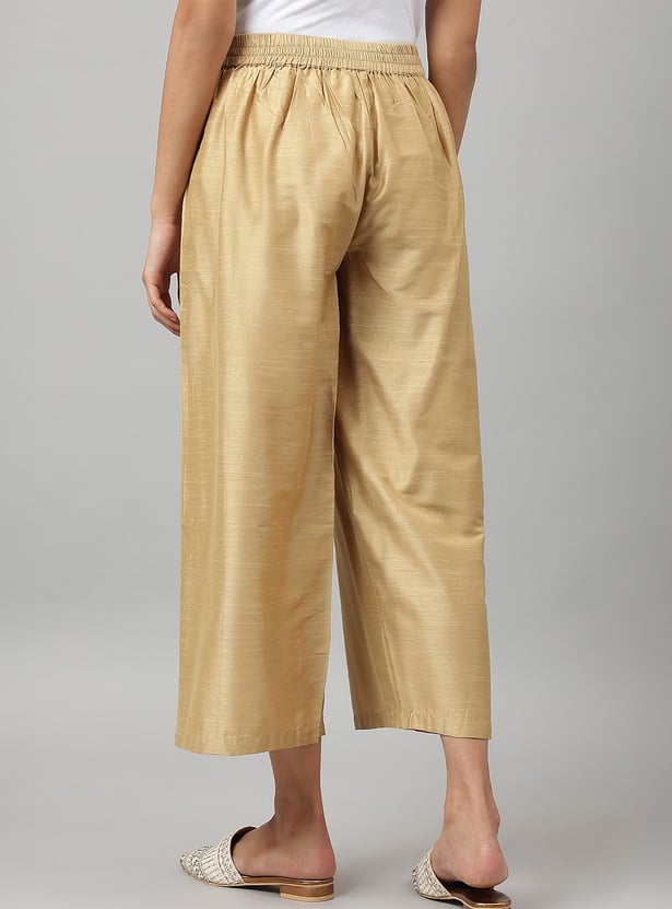 W Solid Palazzo