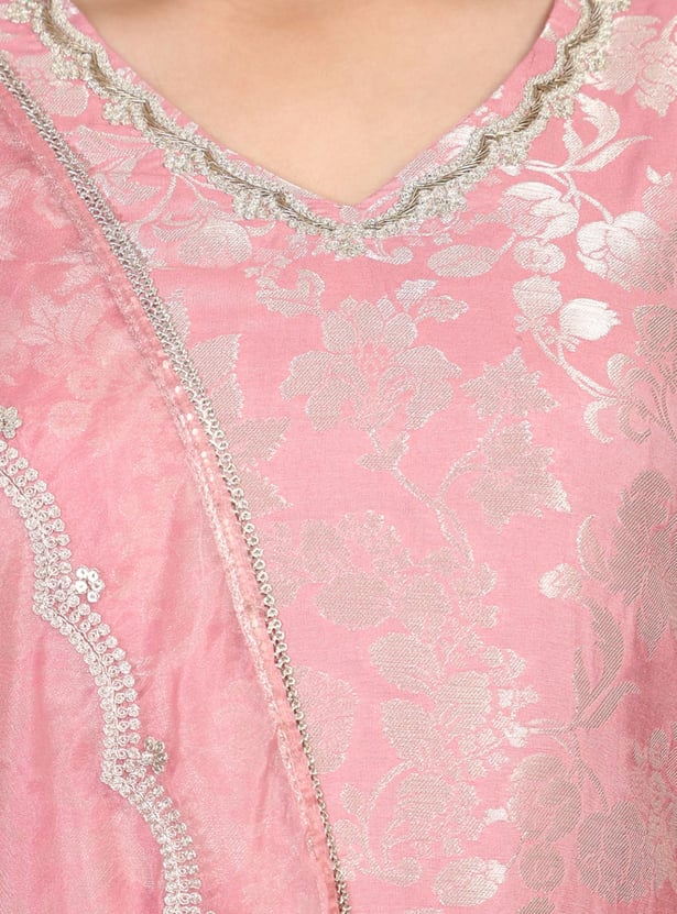 W Jacquard Straight Kurta Set