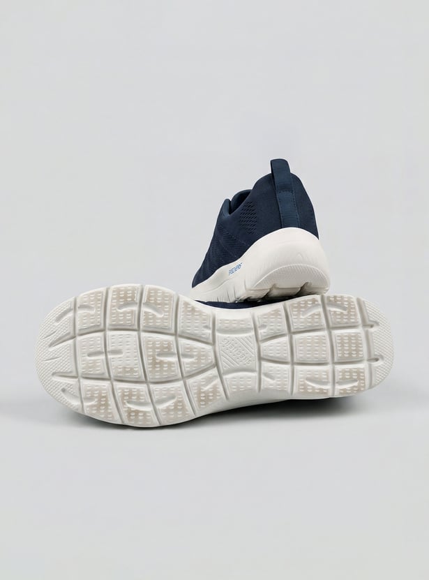 SKECHERS Summits Running Shoes