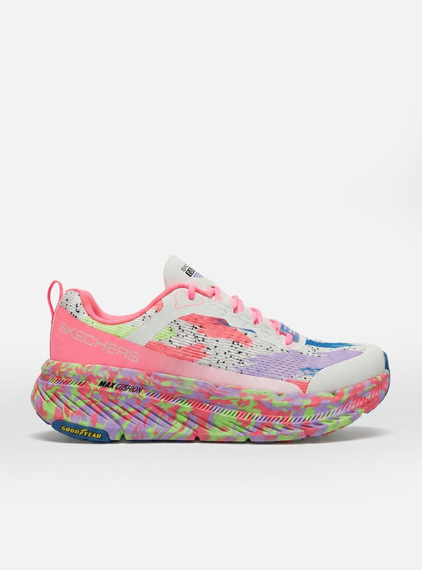 SKECHERS Summits Running Shoes