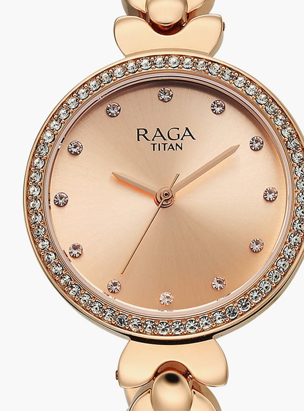 TITAN Raga Showstopper 4.0 Analog Watch - 95357WM01