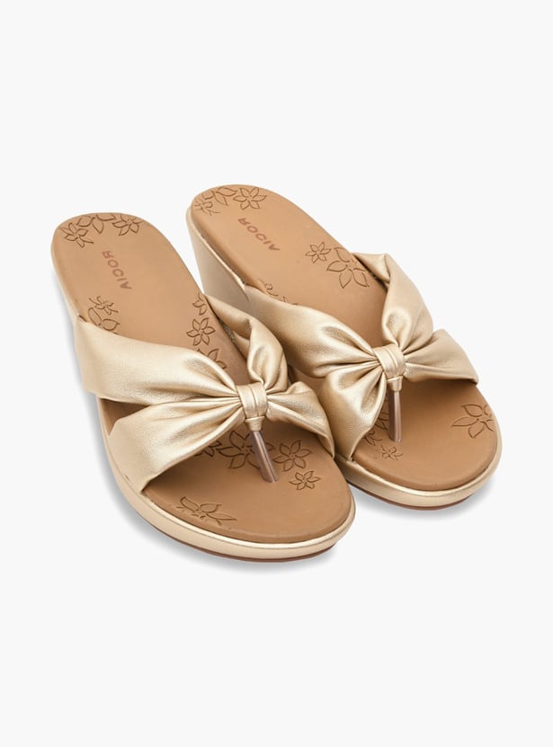 ROCIA Textured Wedges