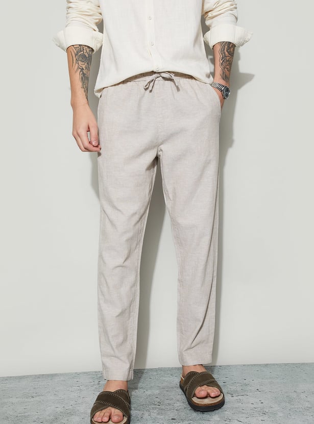 FAME FOREVER Solid Regular Fit Trousers