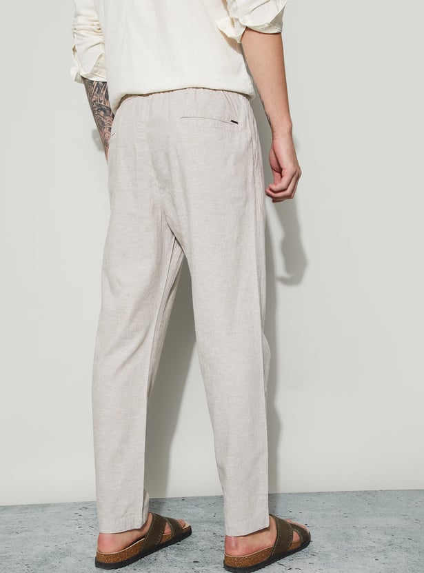 FAME FOREVER Solid Regular Fit Trousers