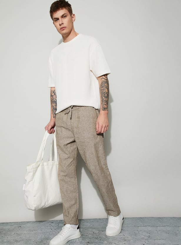 FAME FOREVER Solid Regular Fit Trousers