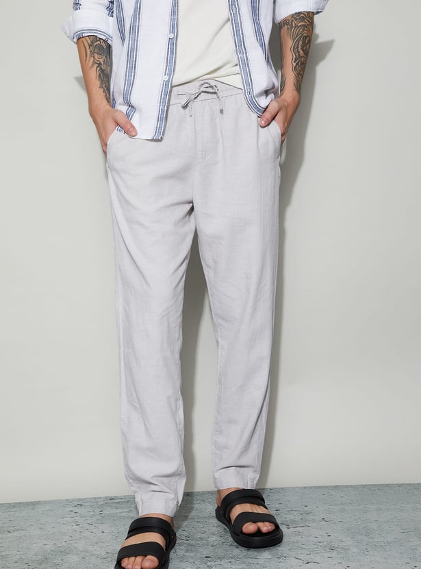 FAME FOREVER Solid Regular Fit Trousers