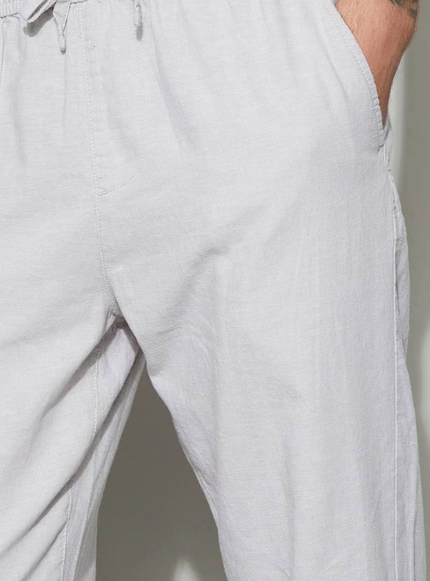 FAME FOREVER Solid Regular Fit Trousers